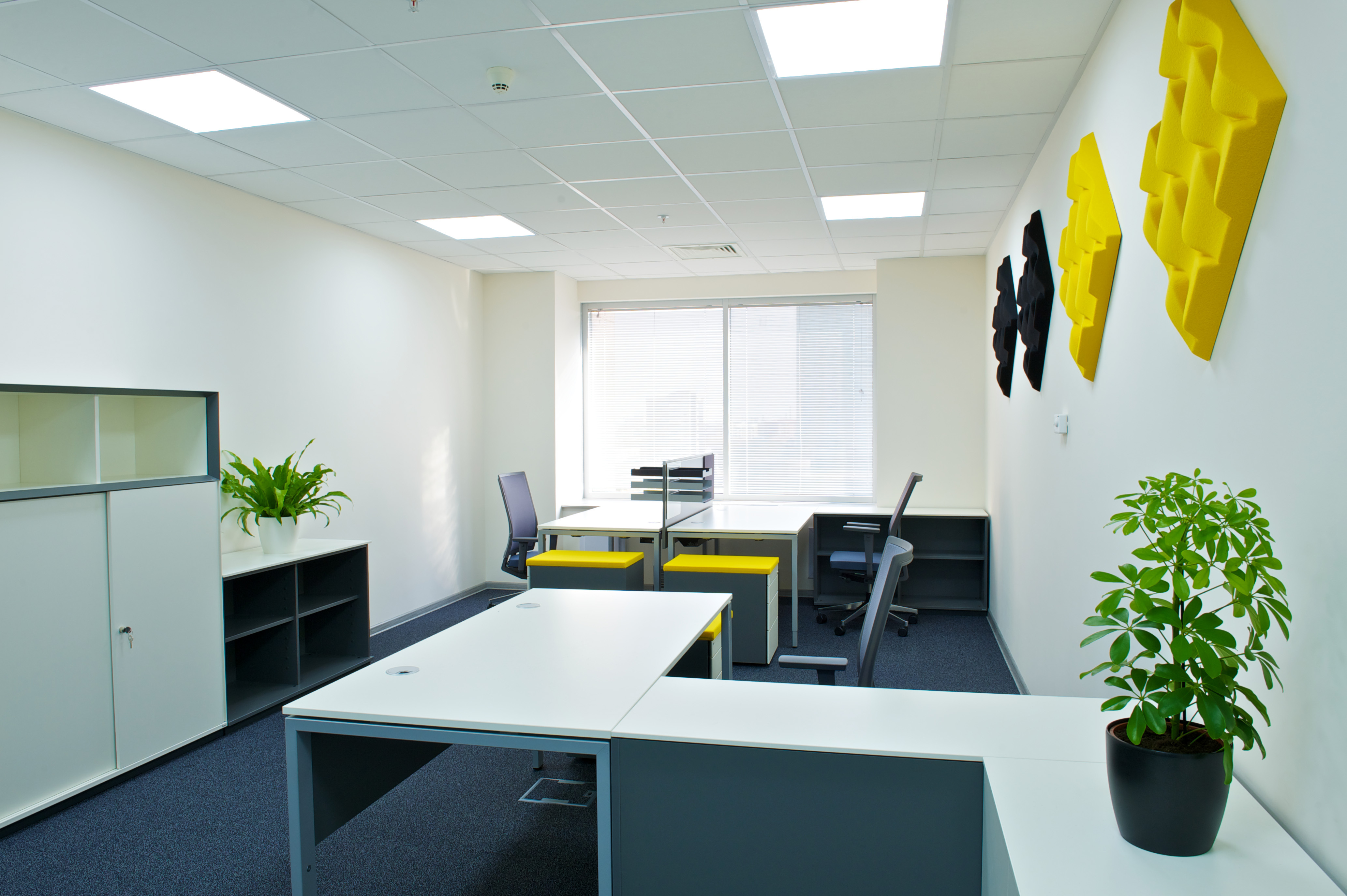 48 watt square LED lighting for offices with Redilight solar powered lighting solution